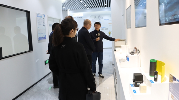 6144cf30-36a5-4969-a9f2-3678be87f928 6144cf30-36a5-4969-a9f2-3678be87f928