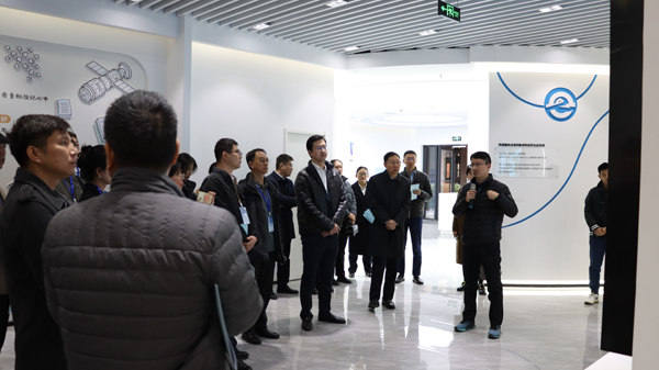 b193b87d-73de-4f99-b8d5-ef51932fa41c b193b87d-73de-4f99-b8d5-ef51932fa41c